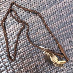 Silk cord with plumes feathers